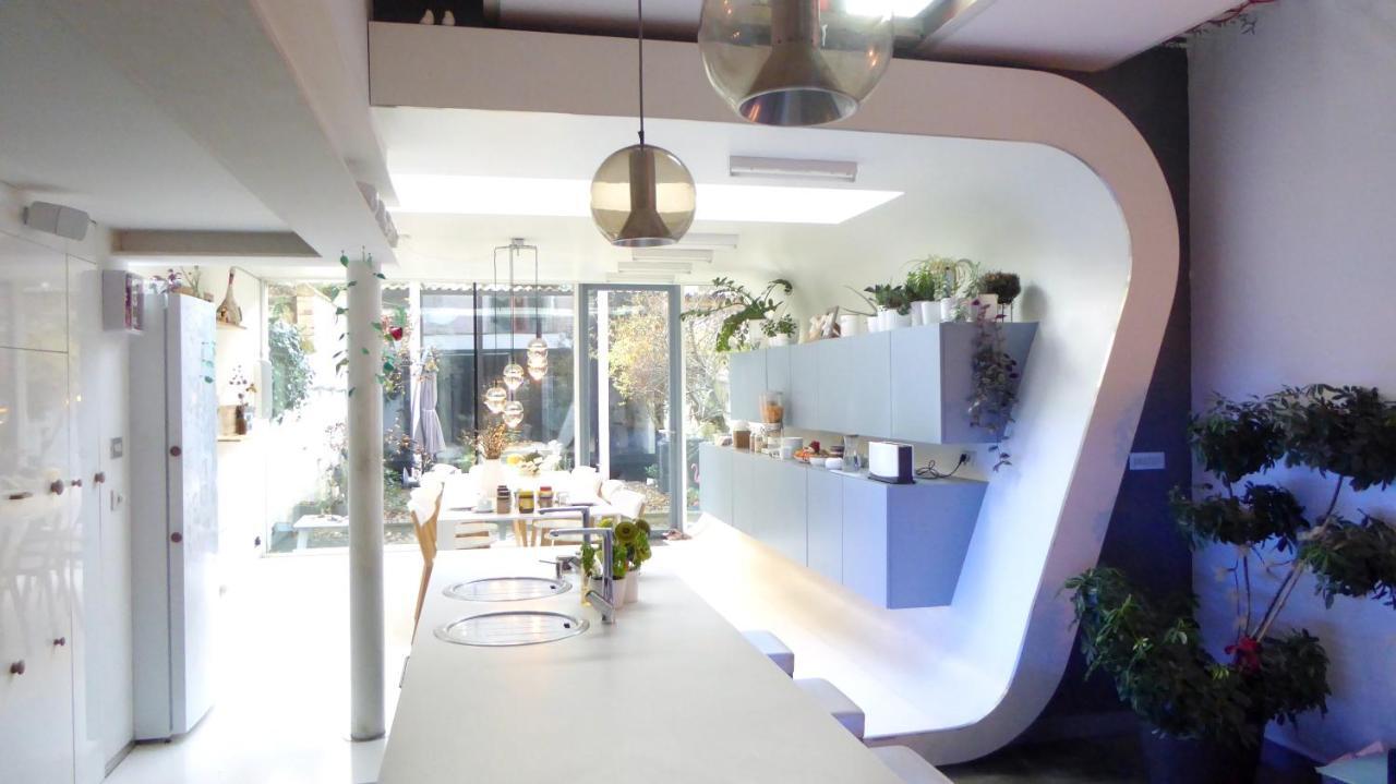 Plant Based B&B Central ברוז' מראה חיצוני תמונה
